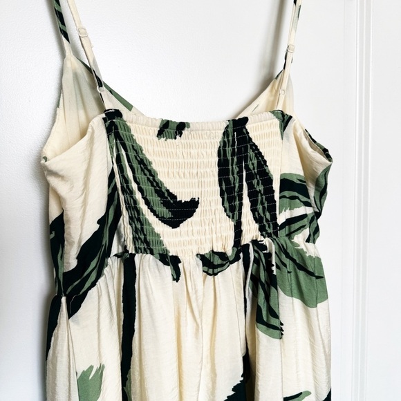 Tropical Leaves Short Sundress Sleeveless Size Small - Picture 7 of 10